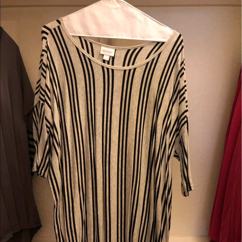 Irma LuLaRoe top 2xl